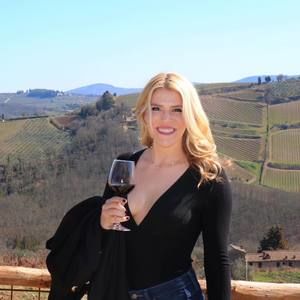 Meet your Posher, Allison